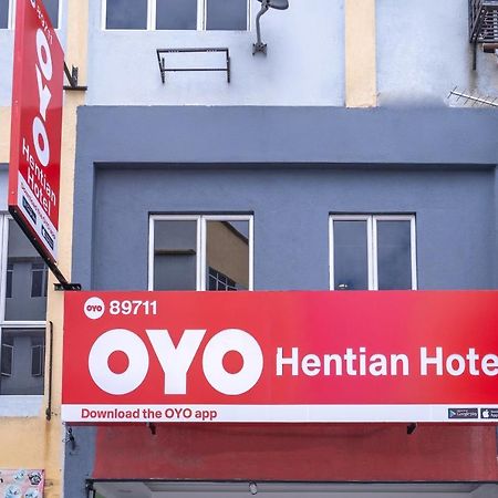 Hentian Hotel Каджанг Екстериор снимка